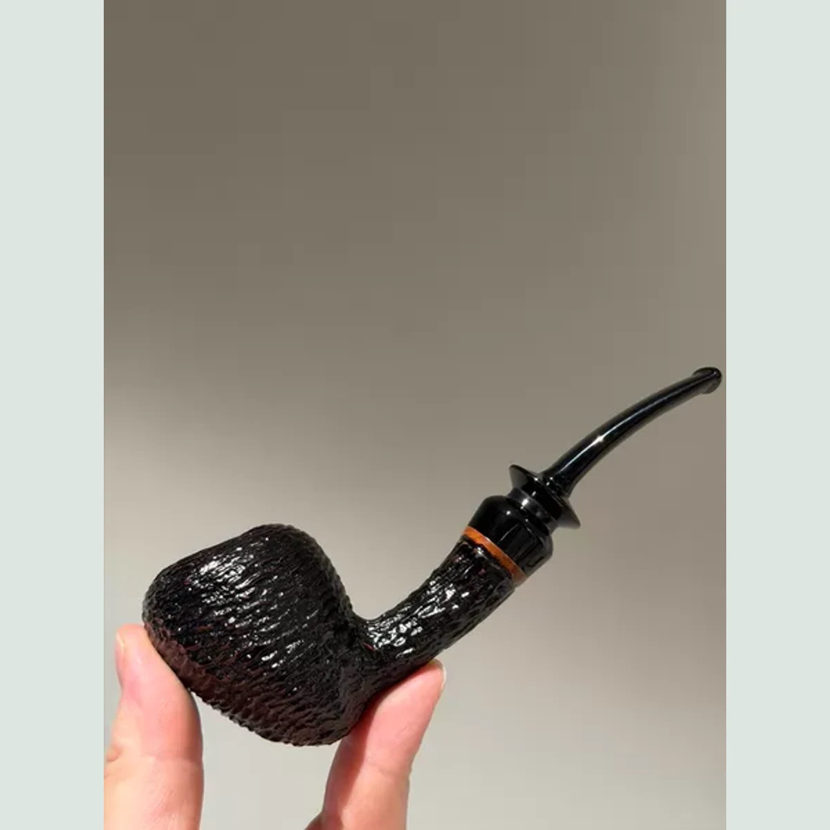 Acorn Bent Solid Briar Wood Tobacco Pipe