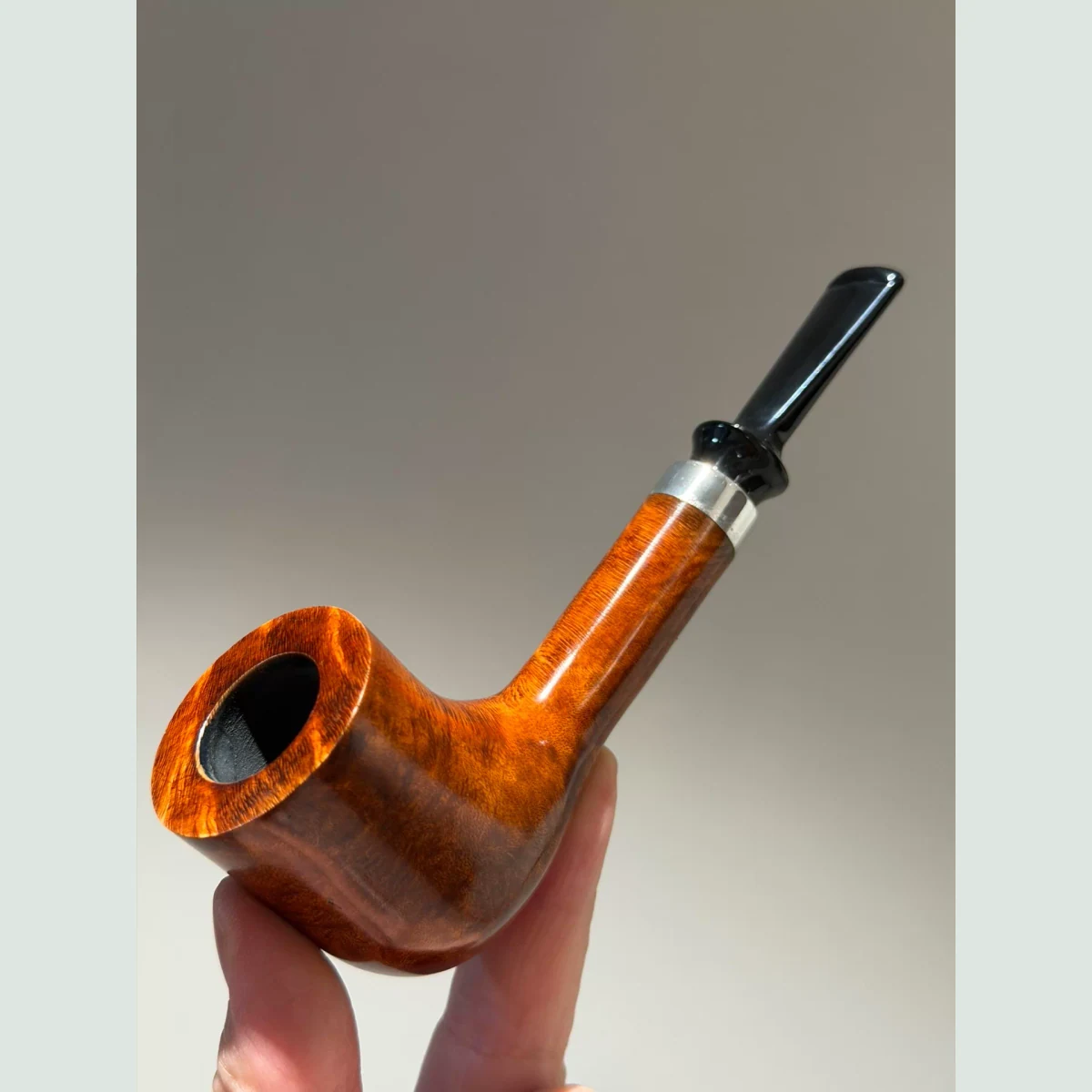 Billiard Straight Long Stem Solid Briar Wood Tobacco Pipe visible shape and finish detail