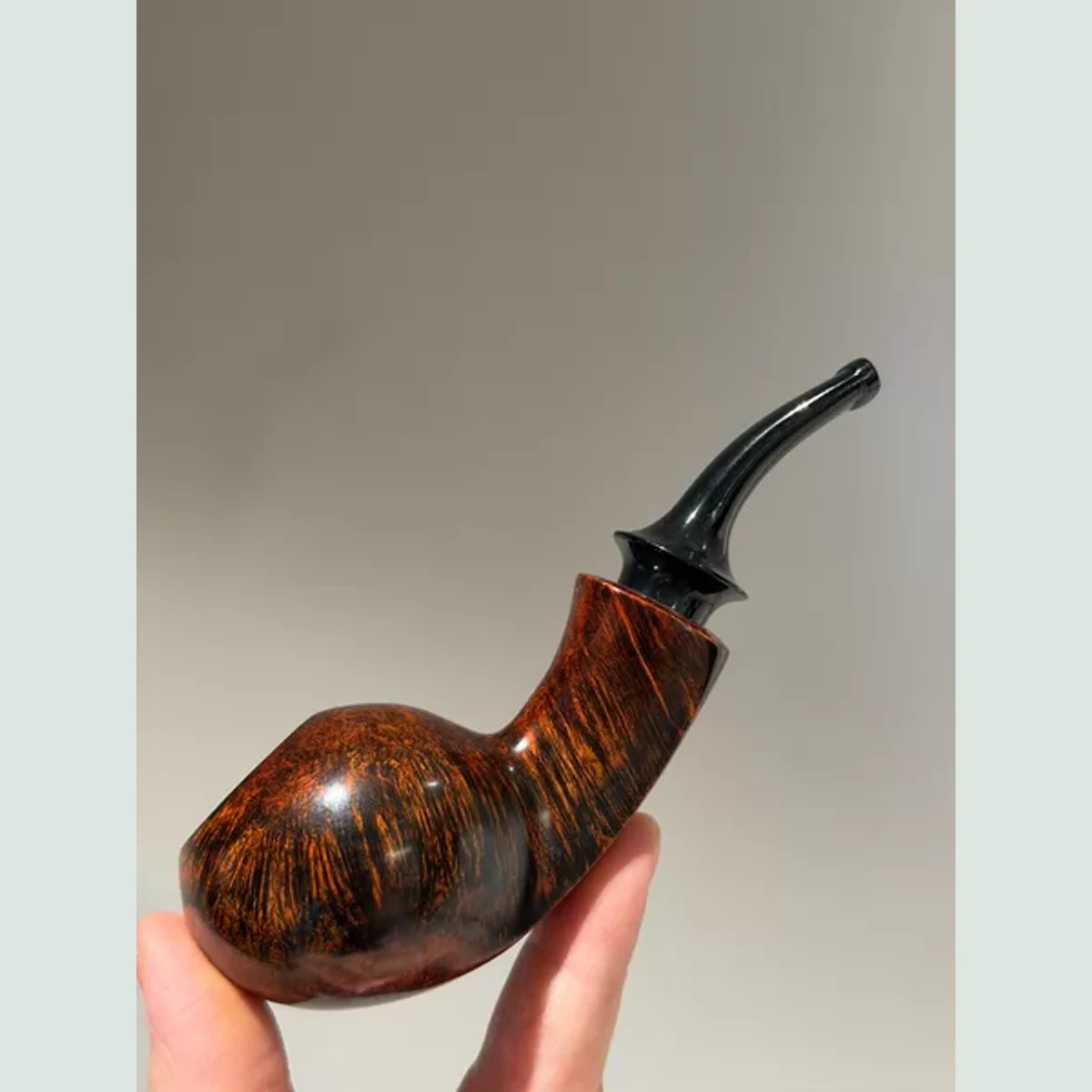 Birdseye Grain Blowfish Bent Solid Briar Wood Tobacco Pipe