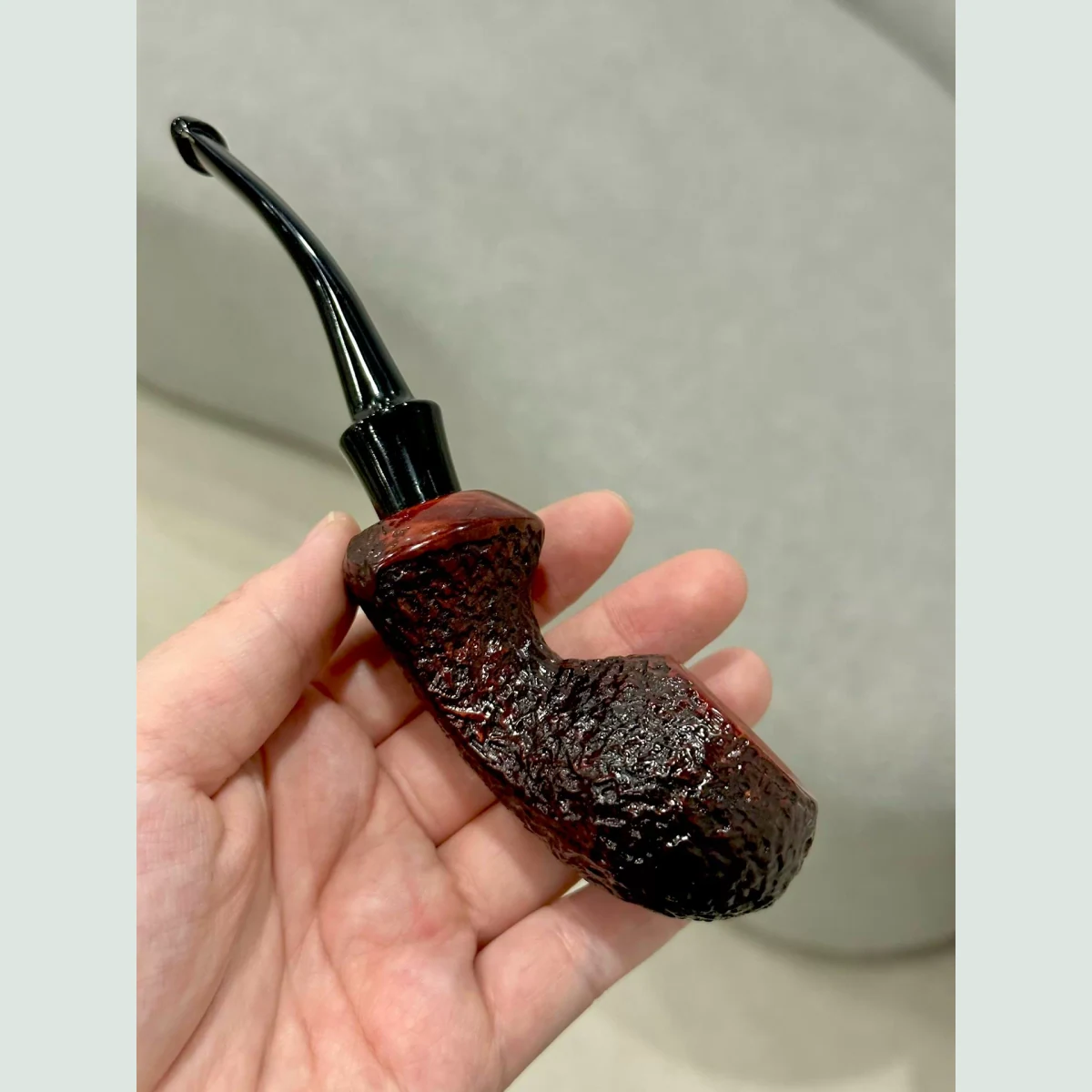 Blowfish Bent Cooling Chamber Solid Briar Wood Tobacco Pipe visible shape and finish detail