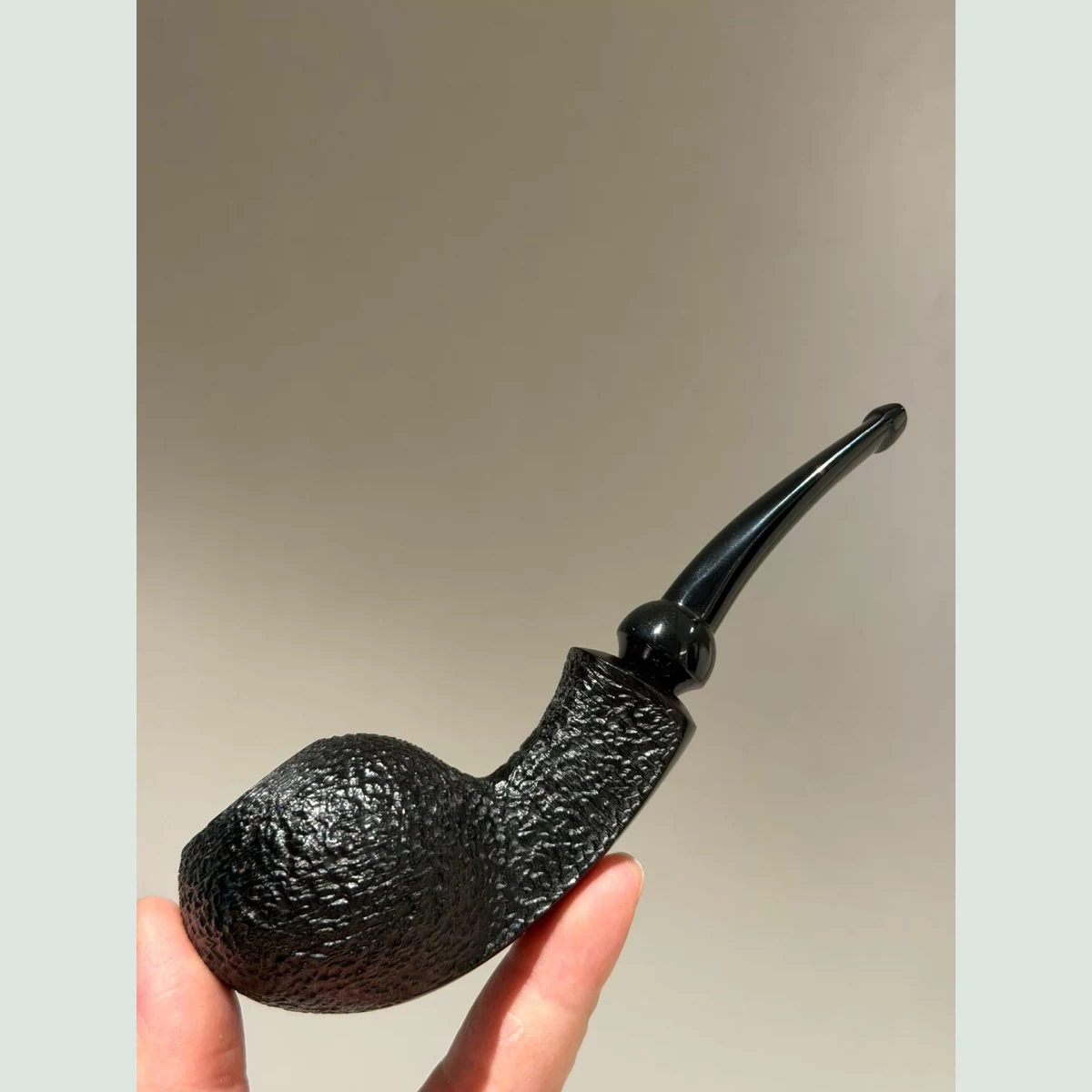 Blowfish Bent Wide-Back Handmade Solid Briar Wood Tobacco Pipe visible shape and finish detail