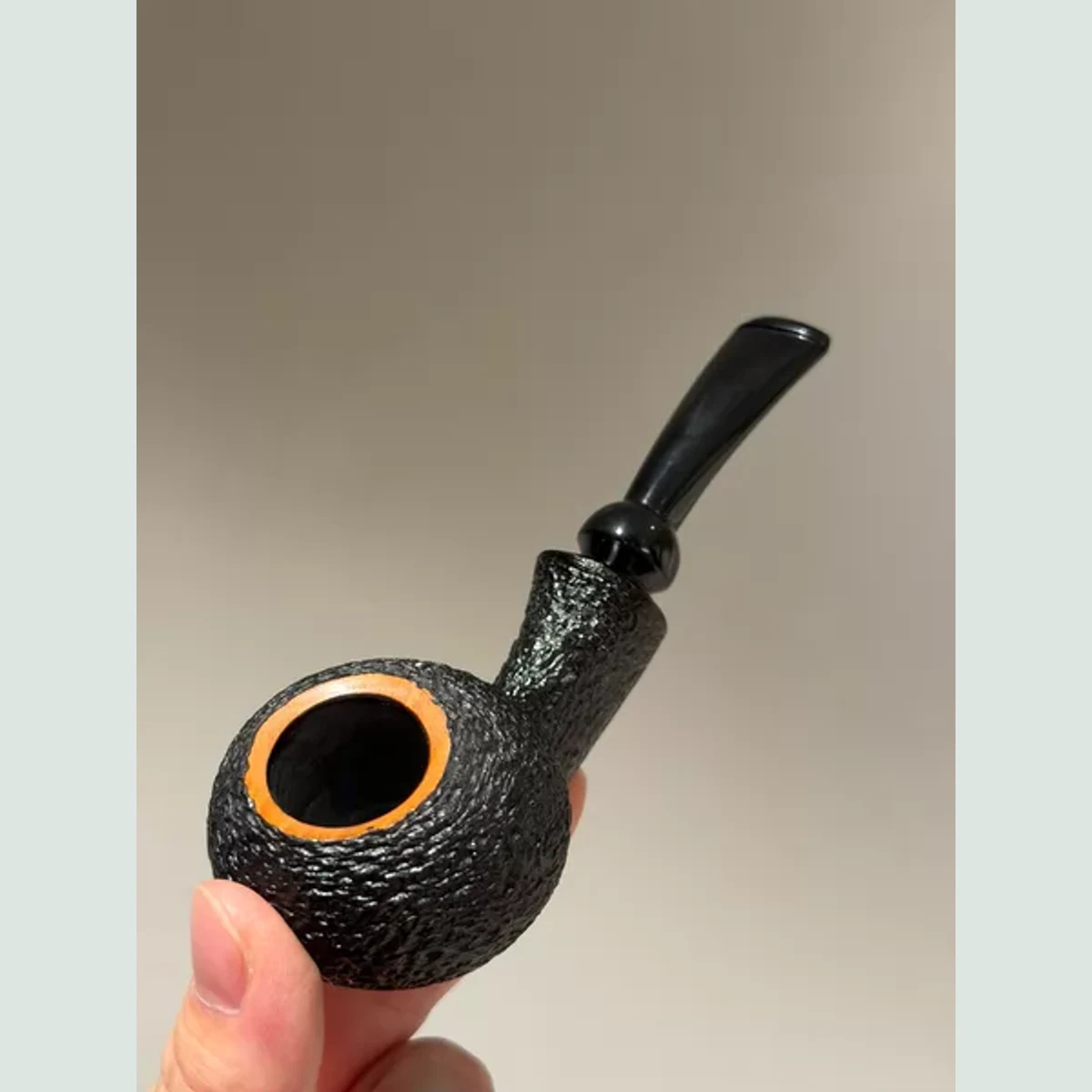 Blowfish Bent Wide-Back Handmade Solid Briar Wood Tobacco Pipe