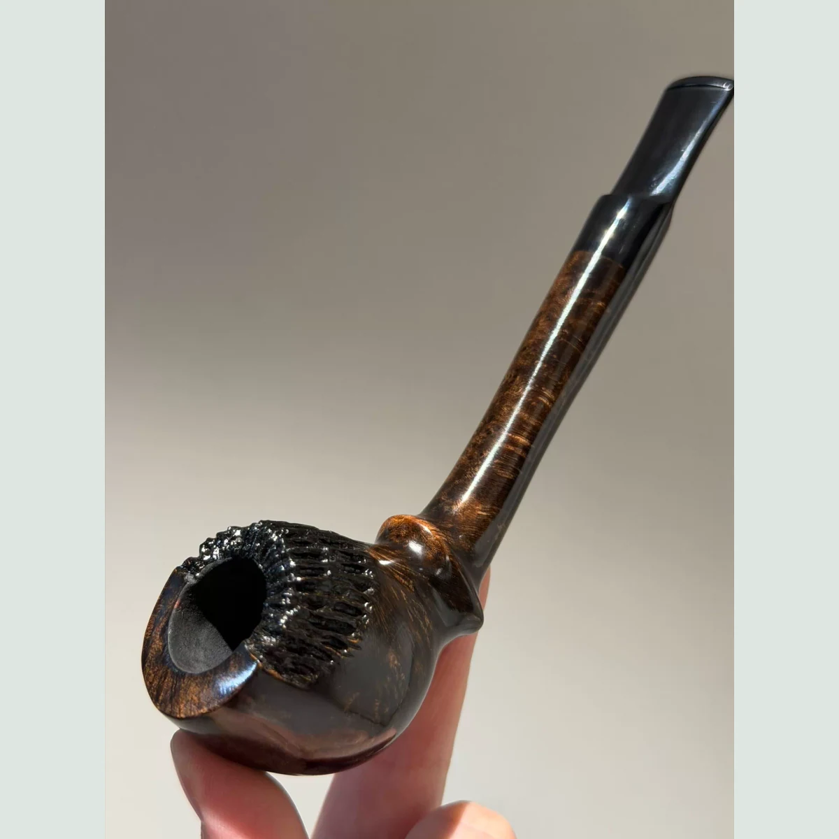 Carved Golf Club Straight Long Stem Solid Briar Wood Tobacco Pipe visible shape and finish detail