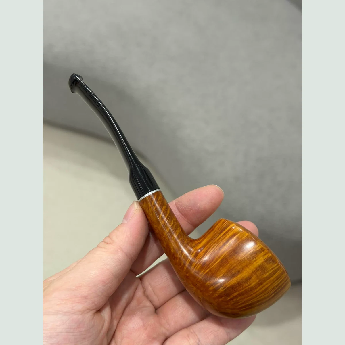Classic Solid Briar Wood Tobacco Pipe 3mm supporting product view