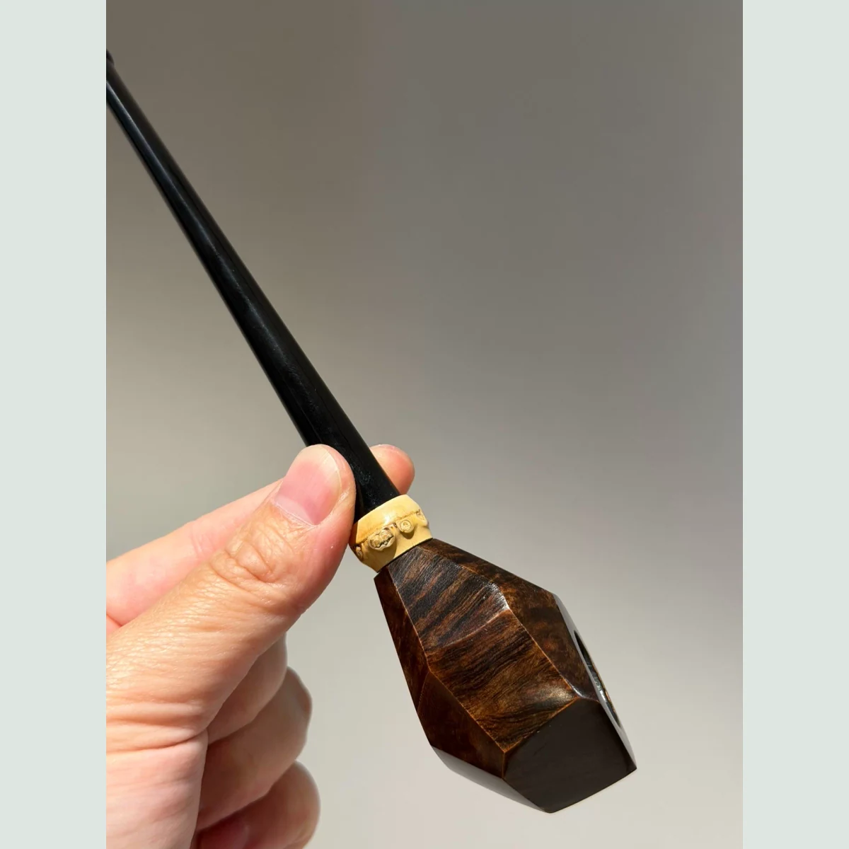 Diamond-Cut Classic Straight Handmade Solid Briar Wood Tobacco Pipe supporting product view