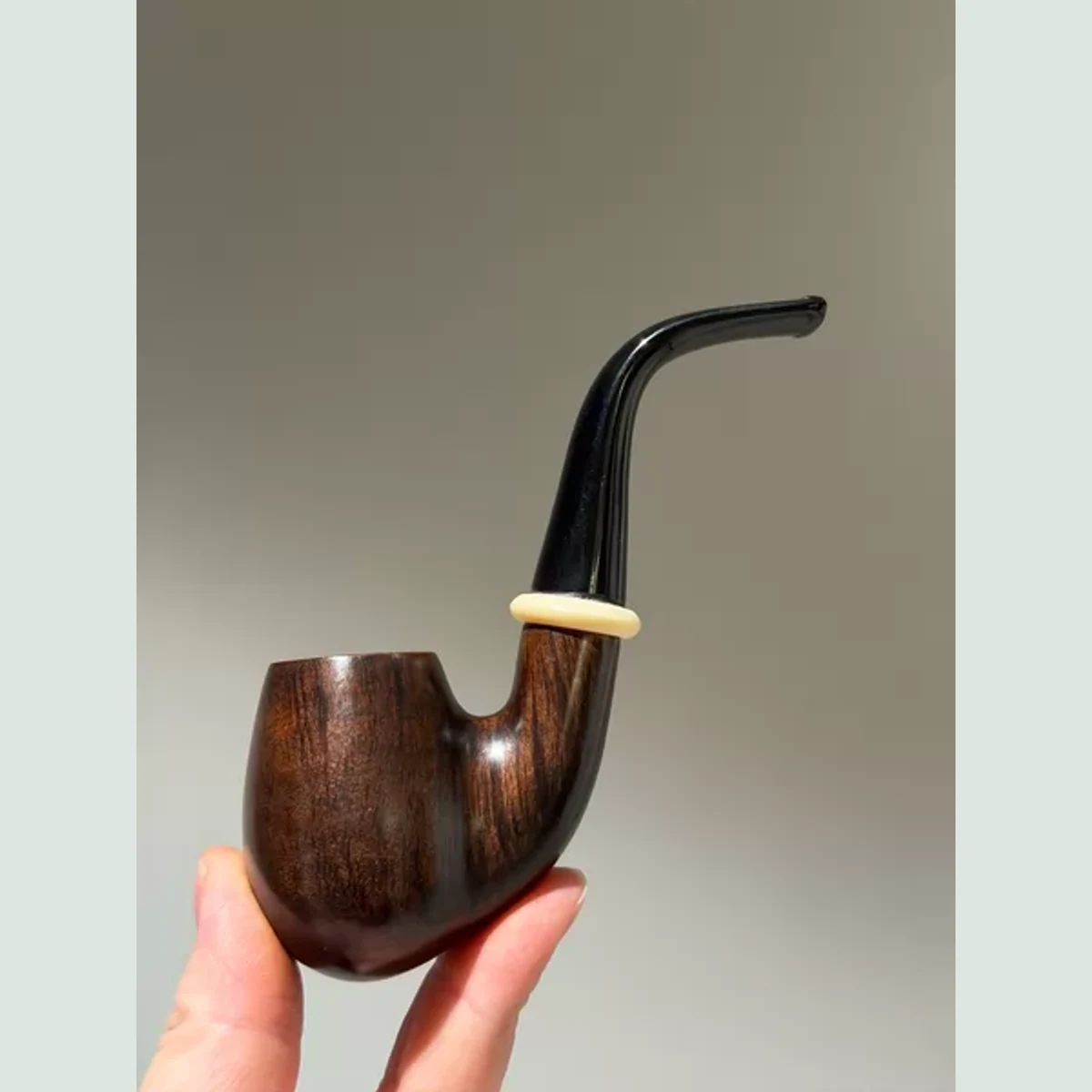 Egg Full Bent Solid Briar Wood Tobacco Pipe