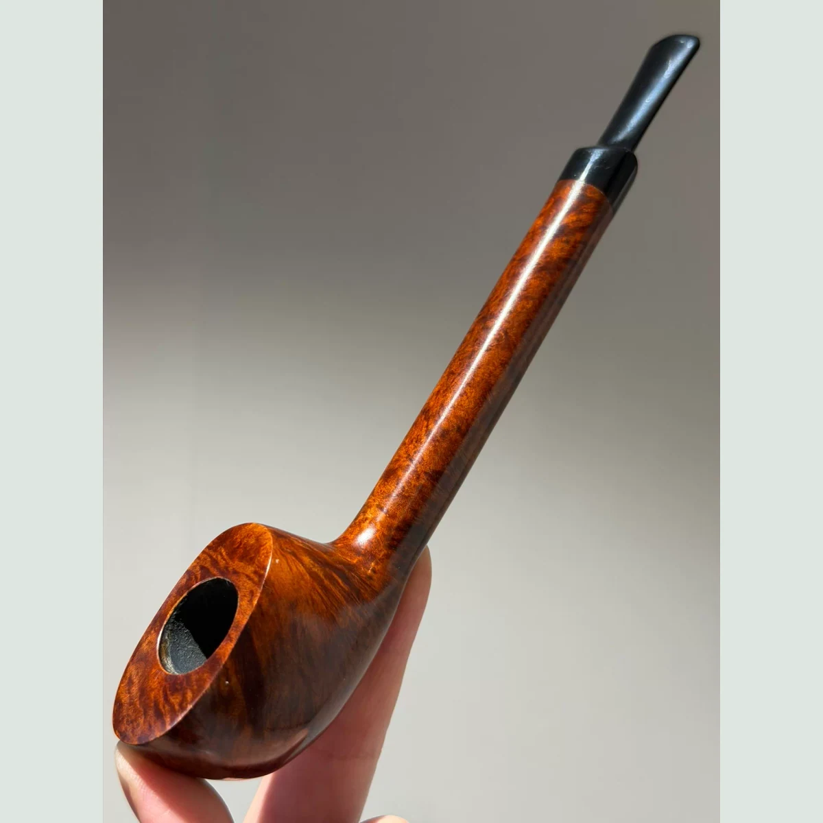 Golf Club Straight Long Stem Solid Briar Wood Tobacco Pipe visible shape and finish detail