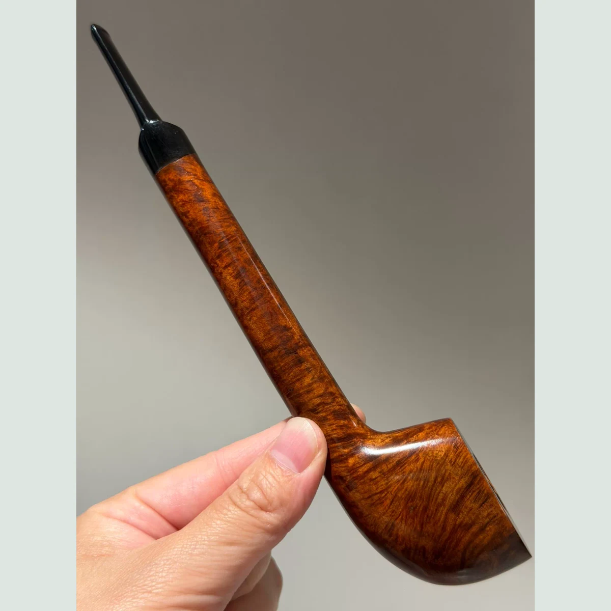 Golf Club Straight Long Stem Solid Briar Wood Tobacco Pipe supporting product view
