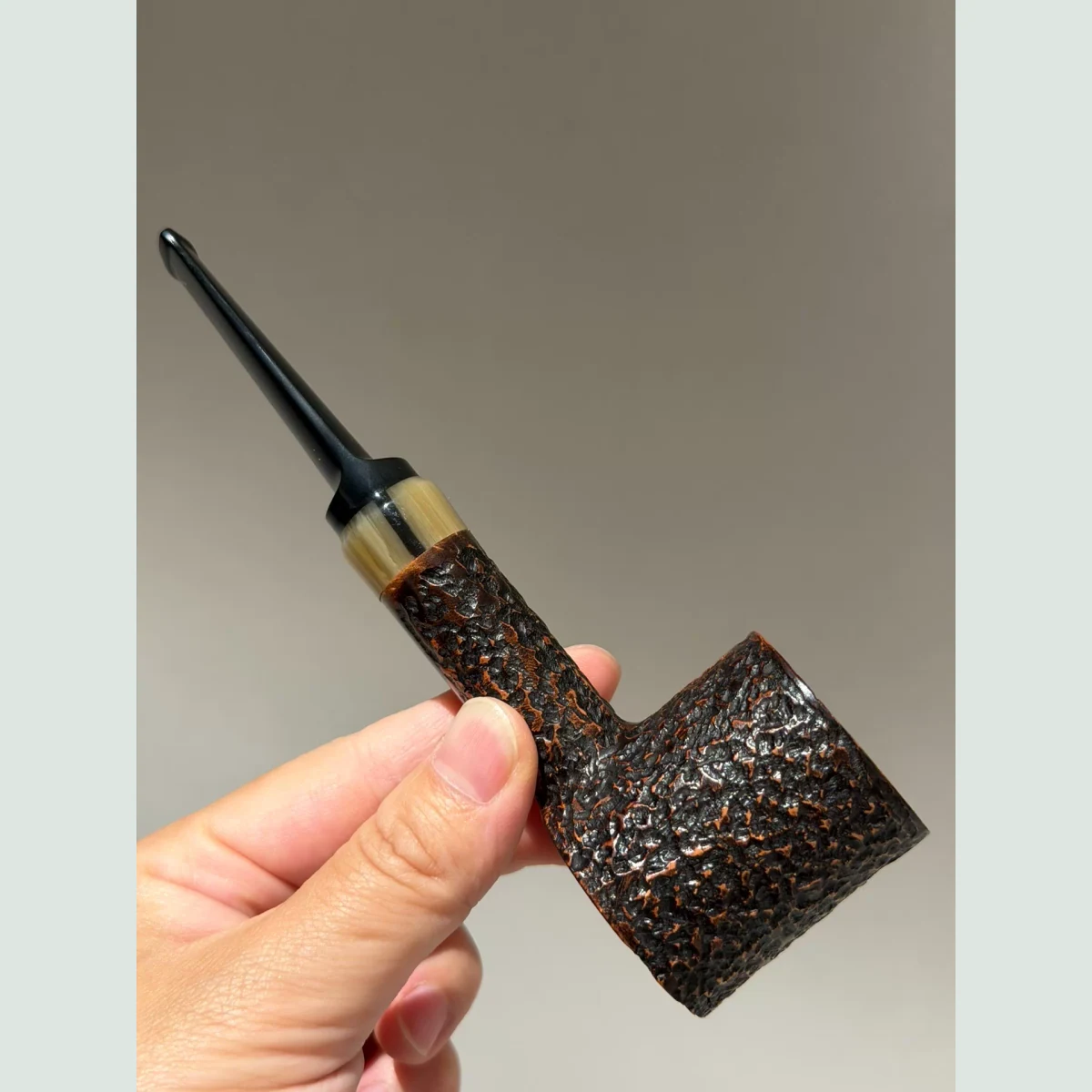 Large Hammer Straight Sitter Solid Briar Wood Tobacco Pipe supporting product view