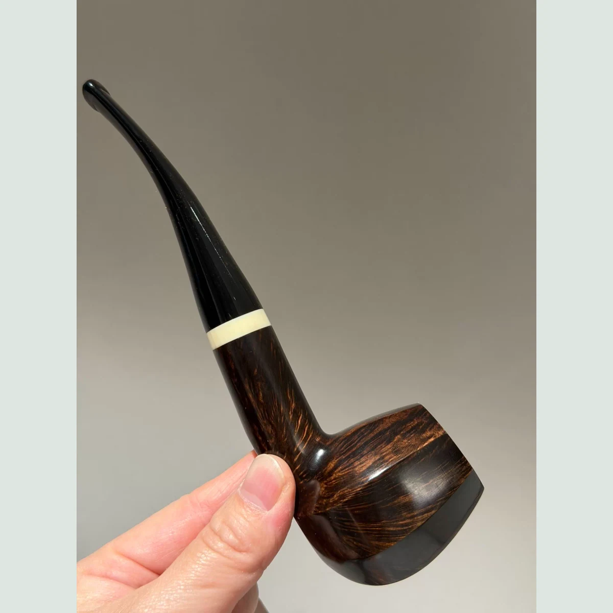 Large Octagonal Sherlock Bent Sitter Solid Briar Wood Tobacco Pipe supporting product view