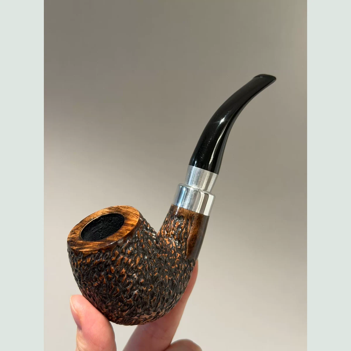 Large Sherlock Bent Solid Briar Wood Tobacco Pipe visible shape and finish detail