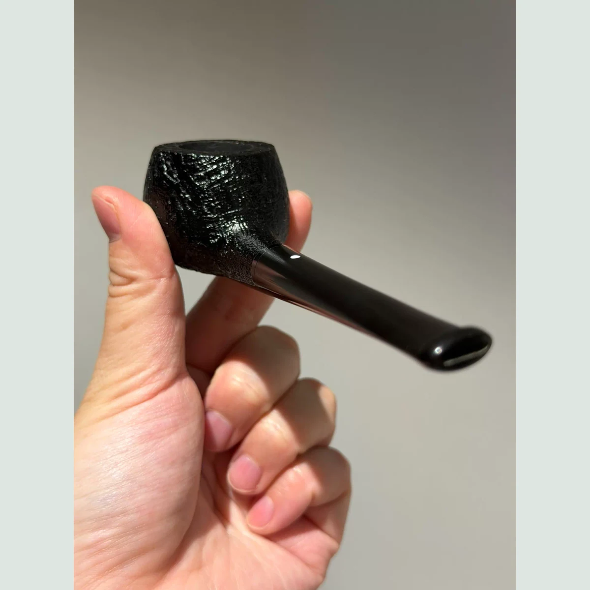Prince Apple rear angle showing the mouthpiece and bowl exterior