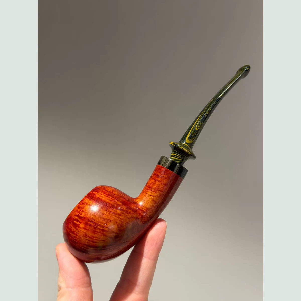 Prince Apple Slightly Bent Solid Briar Wood Tobacco Pipe visible shape and finish detail