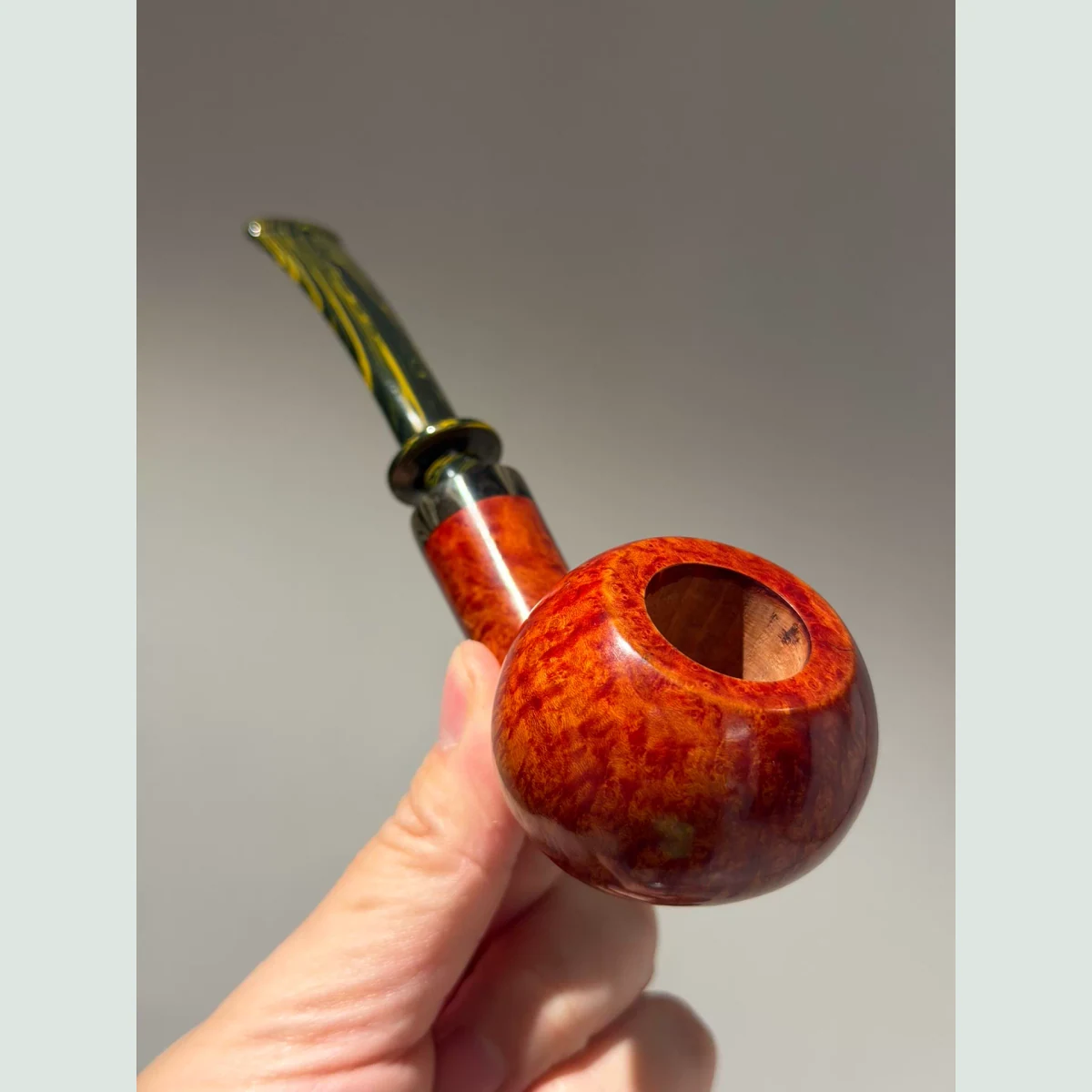 Prince Apple Slightly Bent Solid Briar Wood Tobacco Pipe supporting product view