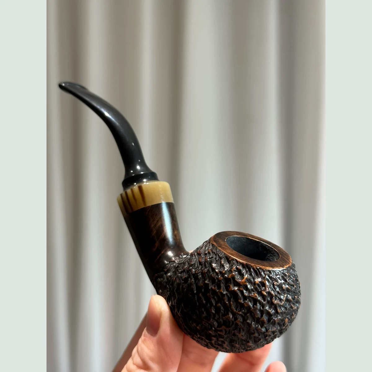 Rusticated Blowfish Bent Solid Briar Wood Tobacco Pipe supporting product view