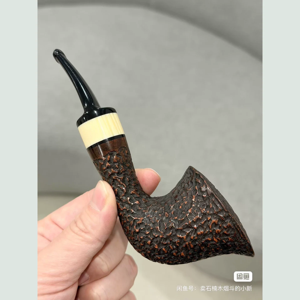 Saucer Dublin Bent Solid Briar Wood Tobacco Pipe supporting product view