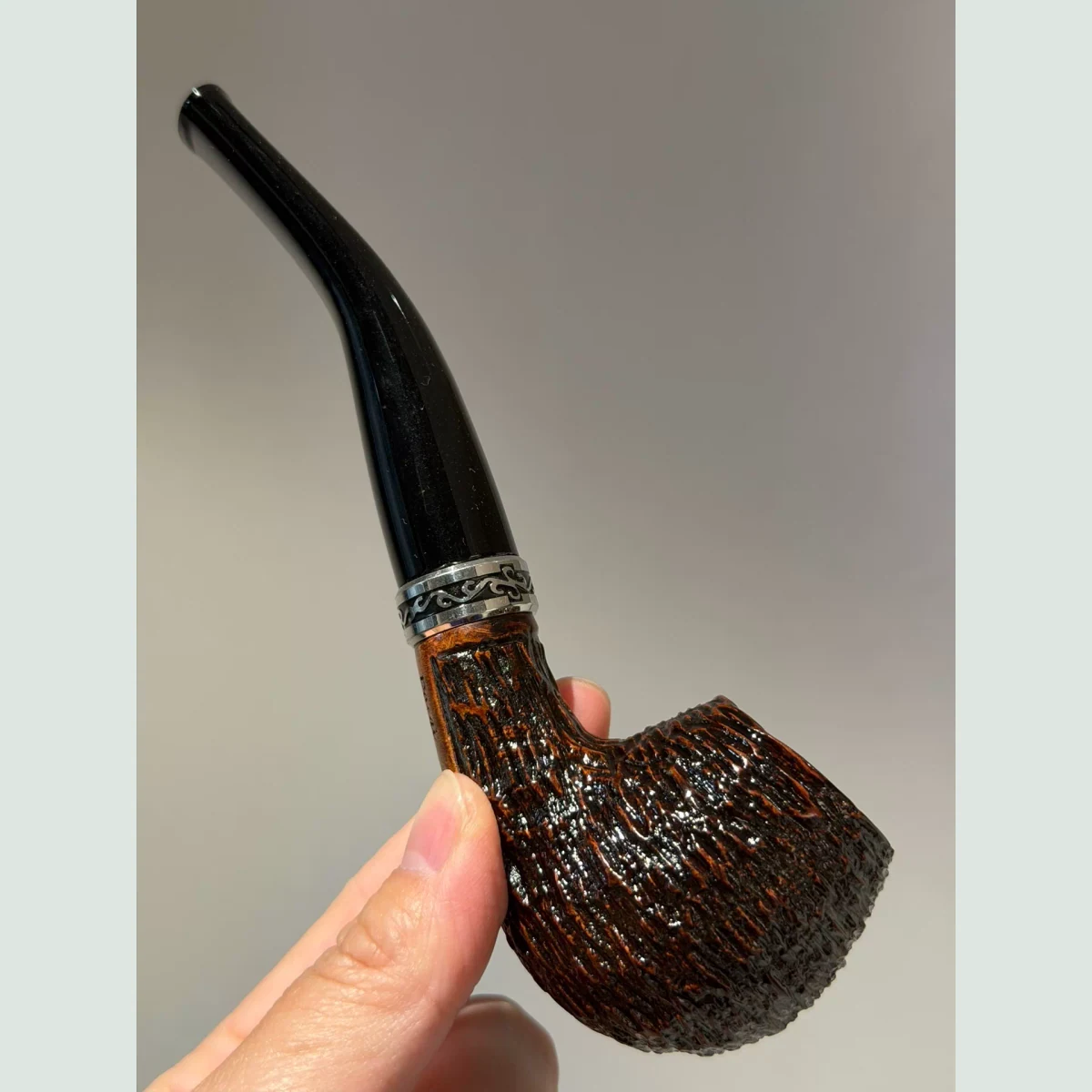 Sherlock Bent Solid Briar Wood Tobacco Pipe supporting product view