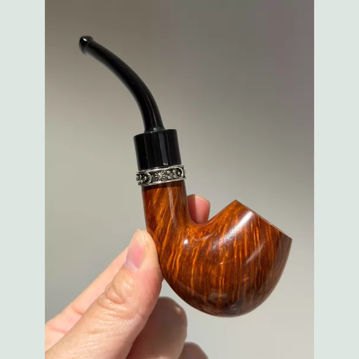 Sherlock Bent Pocket Size Solid Briar Wood Tobacco Pipe