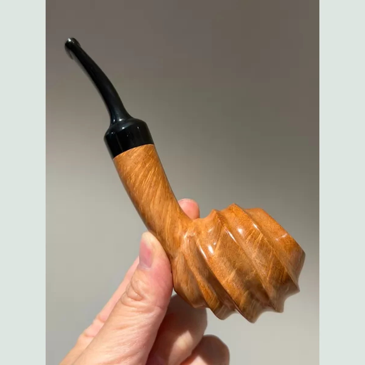 Spiral Classic Bent Freehand Solid Briar Wood Tobacco Pipe