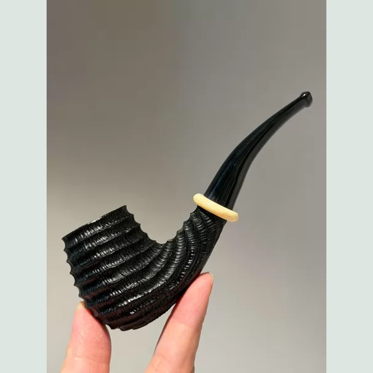 Spiral Classic Bent Handmade Solid Briar Wood Tobacco Pipe visible shape and finish detail